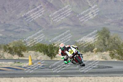 media/Jan-15-2026-Racers Edge (Thu) [[dfebeb70ab]]/2-A Group/Session 5 (Turn 5)/